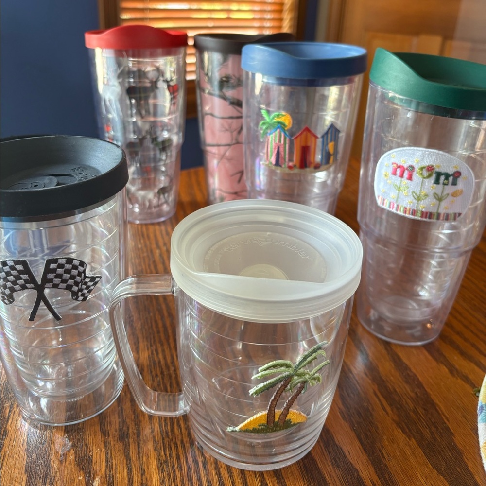 Tervis Clear Tumblers with Colorful Lids seven for one price